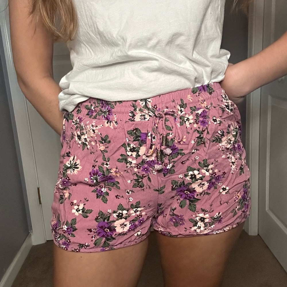Pink Republic Floral Patterned Shorts